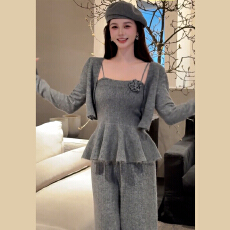 批发2025新款韩系巨好看穿搭针织<b class='q'>套装</b>女秋冬季小个子<b class='q'>休闲</b>阔腿裤三件套