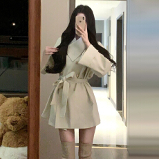 批发美式复古长袖大衣<b class='q'>外套女</b>秋冬季2025新款高级感巨好看宽松百搭上衣