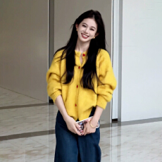 批发<b class='q'>黄色</b>毛衣针织开衫外套女秋冬季2025新款慵懒风高级感韩系宽松上衣