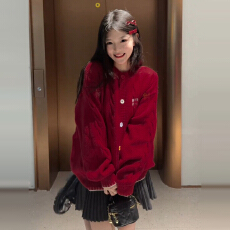 批发圣诞穿搭红色毛衣外套女冬季2025新款高级感慵懒风加厚针织衫上衣
