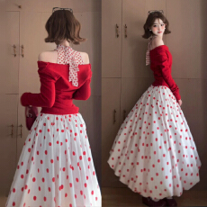 批发巨好看一字肩红色<b class='q'>毛衣</b>新年穿搭一整套2026新款秋冬季波点长裙套装