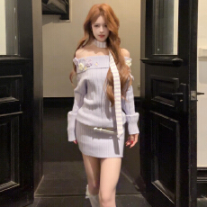 批发法式气质一字肩紫色针织连衣裙子女秋<b class='q'>冬</b>新款圣诞穿搭巨好看包臀裙