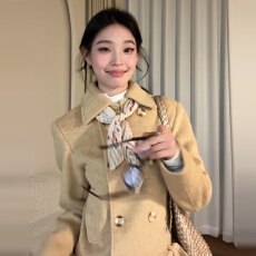 批发卡其色短款毛呢大衣女款2025新款冬季小个子高级感复古呢子厚外套