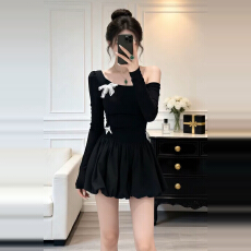 批发法式赫本风黑色一字露肩针织<b class='q'>连衣裙</b>子女秋冬2026新款蓬蓬<b class='q'>花苞</b>短裙
