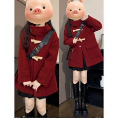 批发新年战袍红色牛角扣大衣女2026新款冬季学院风巨好看毛呢外套