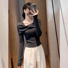 批发轻熟气质优雅风一字肩扭结针织衫女秋<b class='q'>冬</b>修身显瘦内搭独特打底上衣