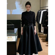 批发2026新款富家千金黑色针织套装连衣裙子女秋冬赫本风气质收腰长裙