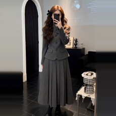 批发2026新款韩系灰色<b class='q'>西装</b>连衣裙子<b class='q'>女</b>秋冬高级感穿搭收腰气质长裙套装
