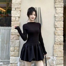 批发法式黑色长袖连衣裙子女秋冬季2026<b class='q'>新款</b>爆款高级感超好看冬装<b class='q'>短裙</b>