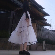 批发2026早春新款毛衣套装连衣裙子女秋<b class='q'>冬</b>季巨好看一整套穿搭白色长裙