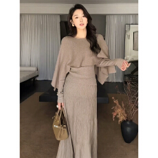 批发韩系巨好看穿搭一整套2026<b class='q'>新款</b>斗篷毛衣针织连衣裙女早春<b class='q'>长裙</b>套装