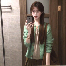 批发绿色针织开衫<b class='q'>毛衣</b><b class='q'>女</b>春季2026新款韩系高级感慵懒超好看软糯上衣