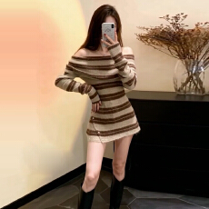 批发韩系气质高级感<b class='q'>短裙</b>2026年新款春季<b class='q'>条纹</b>一字肩内搭针织连衣裙子女