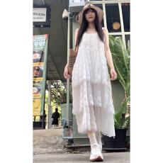 批发白色吊带<b class='q'>连衣裙</b>子女夏季2026新款法式初恋甜美独特超好看气质长裙