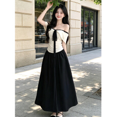 批发巨好看miu系穿搭一字肩<b class='q'>连衣裙</b>子女2026新款夏季法式气质长裙套装