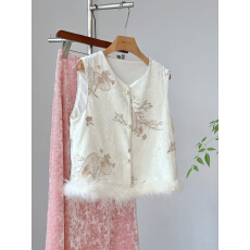 批发年轻款绝美减龄新中式白色丝绒马甲拼接真毛毛刺绣外穿高级感<b class='q'>背心</b>