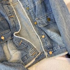 批发复古牛仔服2025<b class='q'>秋装</b>新款<b class='q'>女装</b>时尚毛边港风宽松款短款单排扣外套