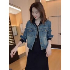 批发港风新款牛仔短外套女2025年秋季新款复古<b class='q'>百搭</b>小个子翻领夹克开衫
