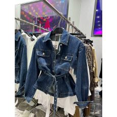 批发2026早春爆款<b class='q'>牛仔</b>衬衫女撞色翻领收腰设计感小众百搭显瘦短外套