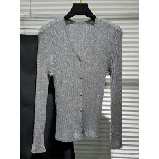 批发<b class='q'>大码</b>简约修身V领针织开衫女春秋季竖条纹显瘦高级感洋气减龄<b class='q'>上衣</b>