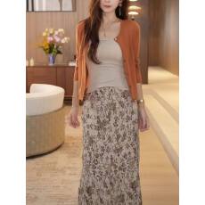 批发法式气质针织<b class='q'>开衫</b>修身吊带碎花半身裙三件套女士春季时尚显瘦套装