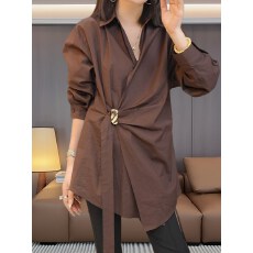 批发大码设计感金属扣收腰衬衫女春秋咖色不规则下摆衬衣<b class='q'>通勤</b>显瘦上衣