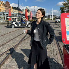 批发辣妹气质百搭洋气明线撞色设计上衣<b class='q'>外套</b>女早秋新款休闲正肩夹克衫