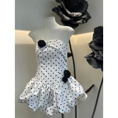 批发2025新款秋冬复古甜妹风灵动设计感波点立体玫瑰抹胸<b class='q'>花苞</b>短<b class='q'>裙</b>