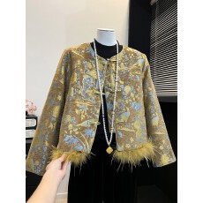 批发气质<b class='q'>妈妈</b>装新中式国风夹棉外套秋冬新款<b class='q'>中老年</b>高贵鸵鸟毛拼接上衣