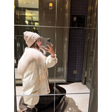 批发钱美西 整皮狐狸毛大毛领外套女短款90白鹅绒连帽羽绒派克服2色冬