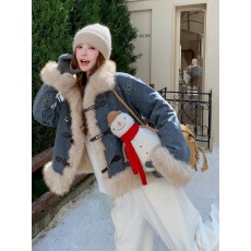 批发2025冬新款小香风大毛领牛仔外套女<b class='q'>短款</b>拼接仿<b class='q'>皮草</b>派克服减龄加厚