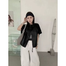 批发欧洲站2026早春新款时尚百搭洋气真皮马甲女韩版宽松显瘦无袖坎肩