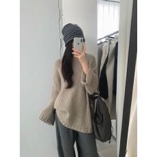 批发<b class='q'>韩国</b>东大门早秋新款时尚感慵懒风纯色宽松百搭软糯长袖针织衫上衣