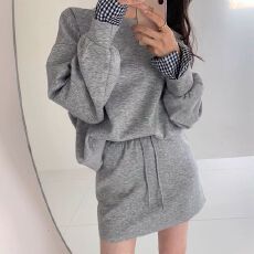 批发<b class='q'>韩国</b>chic春秋法式设计感假两件拼接格子长袖<b class='q'>卫衣</b>+A字半身裙短裙女