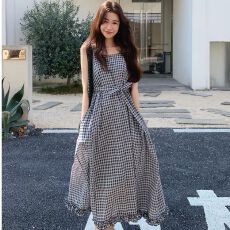 批发法式气质<b class='q'>格子</b>拼接背心<b class='q'>连衣裙</b>女夏新款韩系收腰显瘦爆款高级感长裙