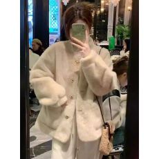 批发2026新款加厚水貂绒皮毛一体毛毛<b class='q'>外套</b>女冬季短款立领环保皮草大衣