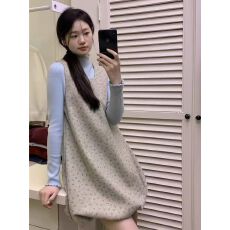 批发日系减龄风<b class='q'>打底</b>长袖针织衫女冬季宽松显瘦花苞碎花连衣裙子两件套