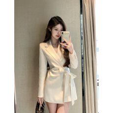 批发法式高级感绑带西装<b class='q'>外套</b>连衣裙女设计感小众收腰气质短裙2026春秋
