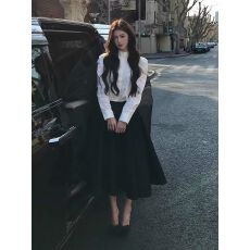批发轻奢时尚白色休闲百搭长袖衬衫上衣女夏季宽松显瘦半身裙子两件套