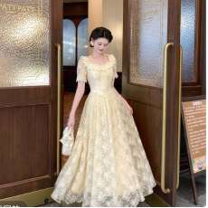 批发法式复古宫廷重工收藏<b class='q'>蕾丝</b>鱼骨连衣裙轻<b class='q'>婚纱</b>礼服