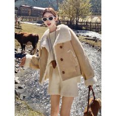 批发皮毛一体羊羔毛加绒厚外套女秋冬2025新爆款巨好看小个子短款上衣