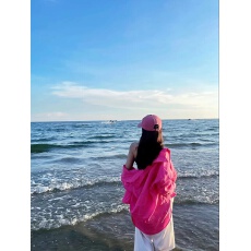 批发早初秋chic上衣法式高级感衬衣树莓红超好看流行款<b class='q'>女装</b><b class='q'>外套</b>上衣潮