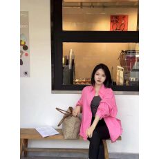 批发高级感百搭休闲风长袖常规款<b class='q'>开衫</b>外套卫衣超好看树莓红色潮牌上衣