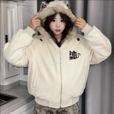 批发夹棉 麂皮绒 原版面料  百搭款<b class='q'>甜美</b>学院风加厚豹纹设计感女生上衣