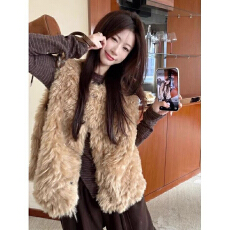 批发新品马甲女2025秋冬新款<b class='q'>百搭</b>加绒加厚保暖外搭坎肩马夹毛毛外套衫