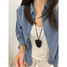 韩范高级感牛仔蓝衬衫上衣女高级感轻奢新款显白休闲宽松长袖衬衣