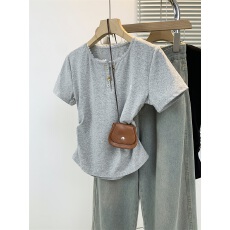 批发实拍 法式灰色<b class='q'>蕾丝</b>边T恤女2026夏季新款修身收腰显瘦半纽扣<b class='q'>上衣</b>