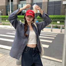 批发实拍磨毛呢子格纹衬衫女春秋<b class='q'>冬</b>设计感百搭叠穿宽松休闲上衣外套