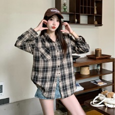 批发实拍复古格子衬衫女韩版春<b class='q'>秋</b>设计感薄款外套宽松慵懒风百搭衬衣服