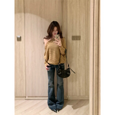 批发微胖mm复古设计感通勤显瘦牛仔裤女早春款美式街头做旧水洗阔腿裤